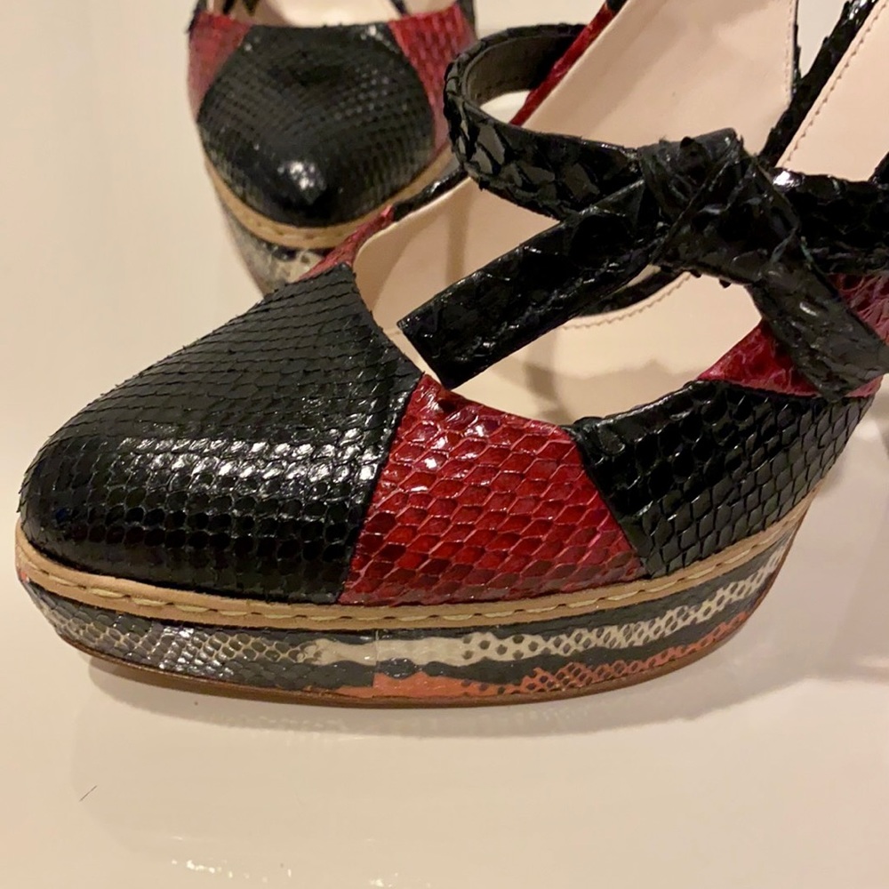Prada Red and Black Python Skin Heels. - Picture 4 of 10